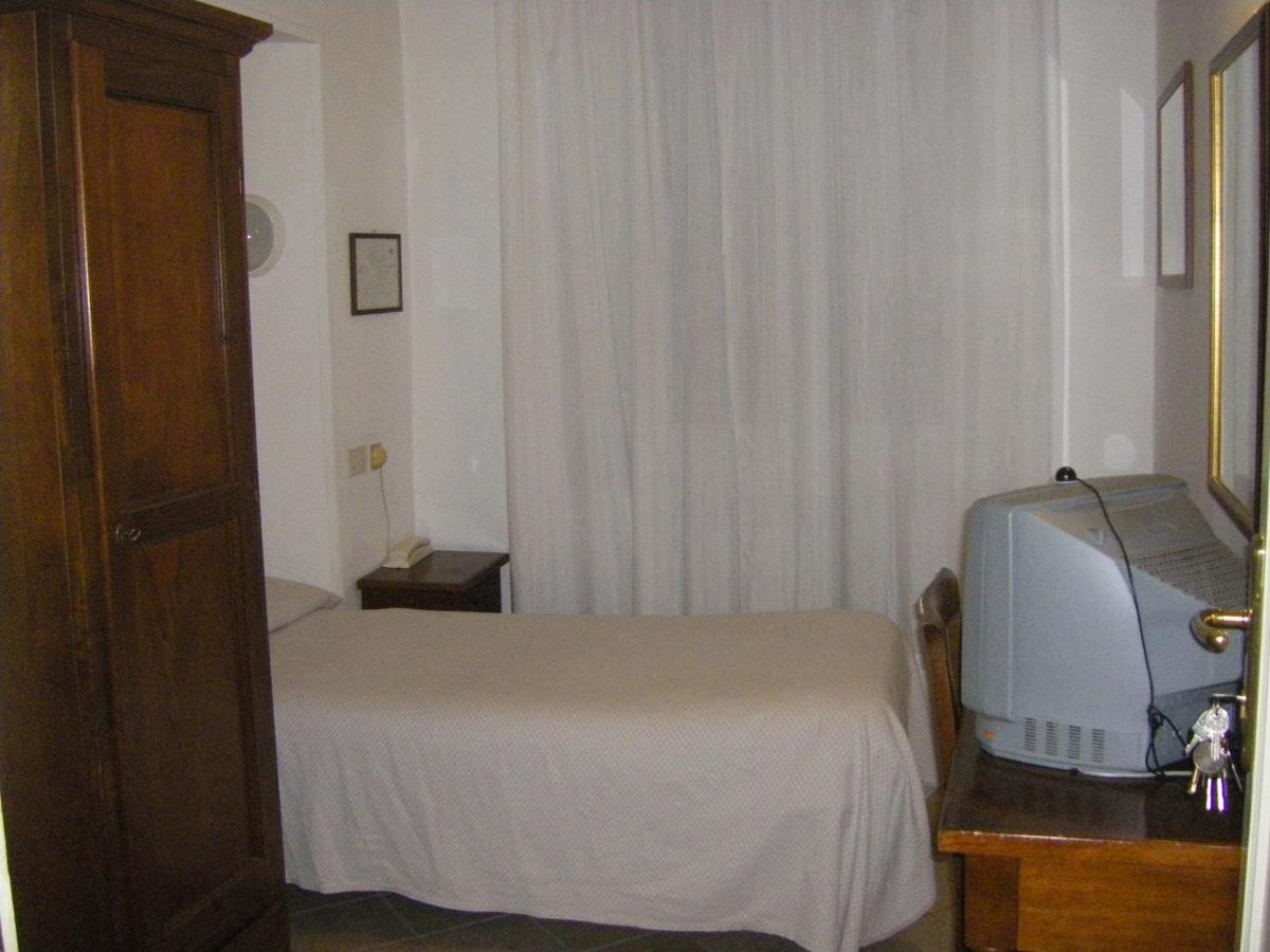 艾尔伯格卡那多罗酒店 锡耶纳 客房 照片
